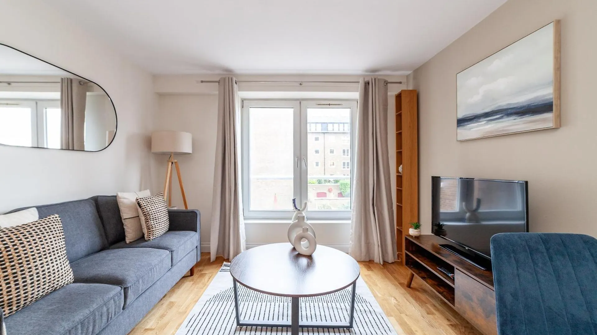 The St Khatarine'S Apartment London